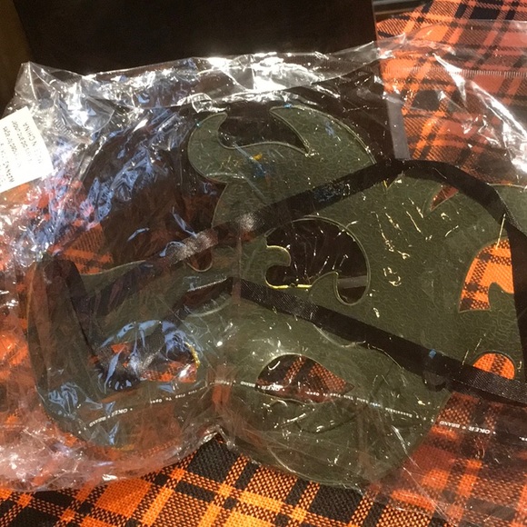 Masquerade Eye Cover Mask - Picture 4 of 6